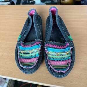 Sanuk Shoes